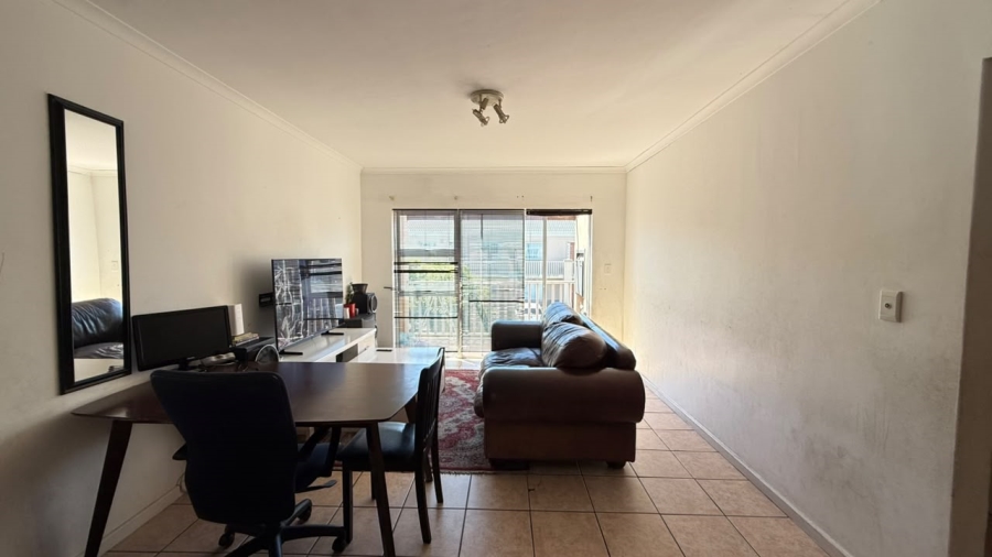 2 Bedroom Property for Sale in Parklands Western Cape